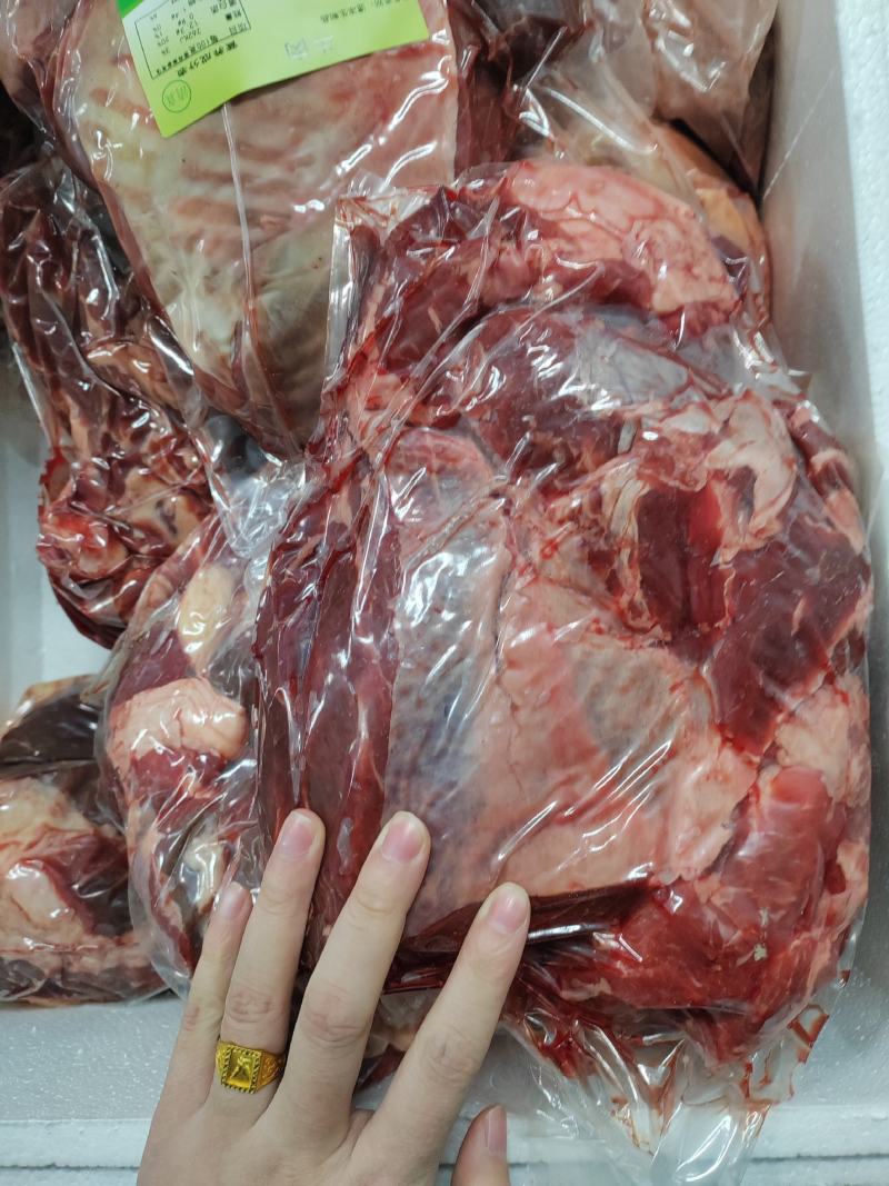 纯干鲜牛肉，本厂根据客户要求定制纯干鲜牛肉小包装全国发货