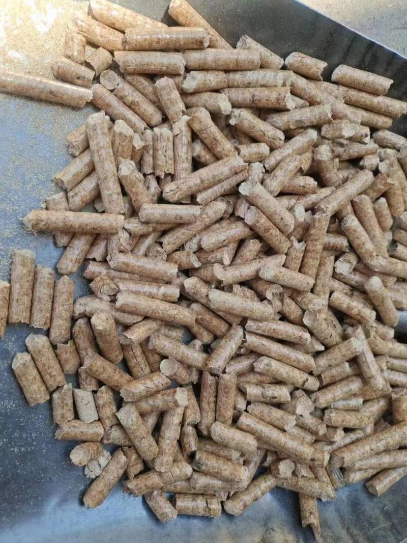 生物颗粒节能环保，大量有货，保质保量，可视频看货欢迎订购