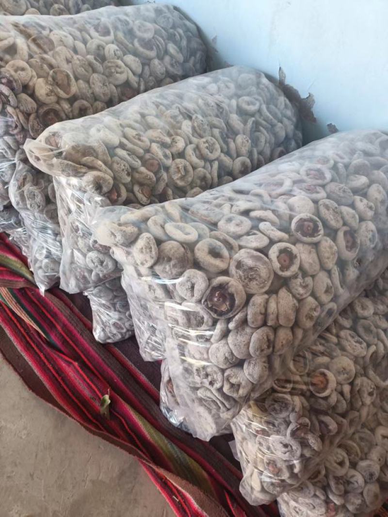 万荣县老树满霜柿饼