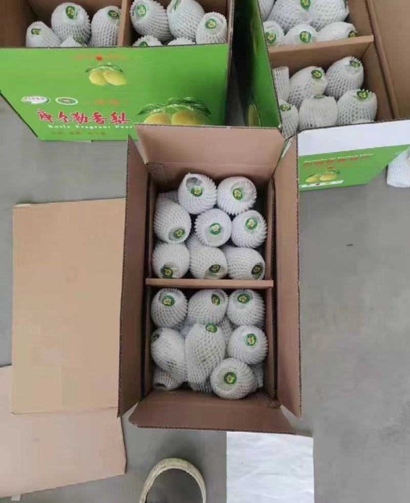 库尔勒香梨，精品香梨礼盒，保证质量，产地一手货源量大从优