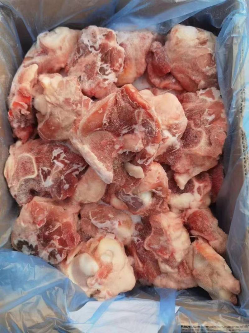 多肉肘骨块