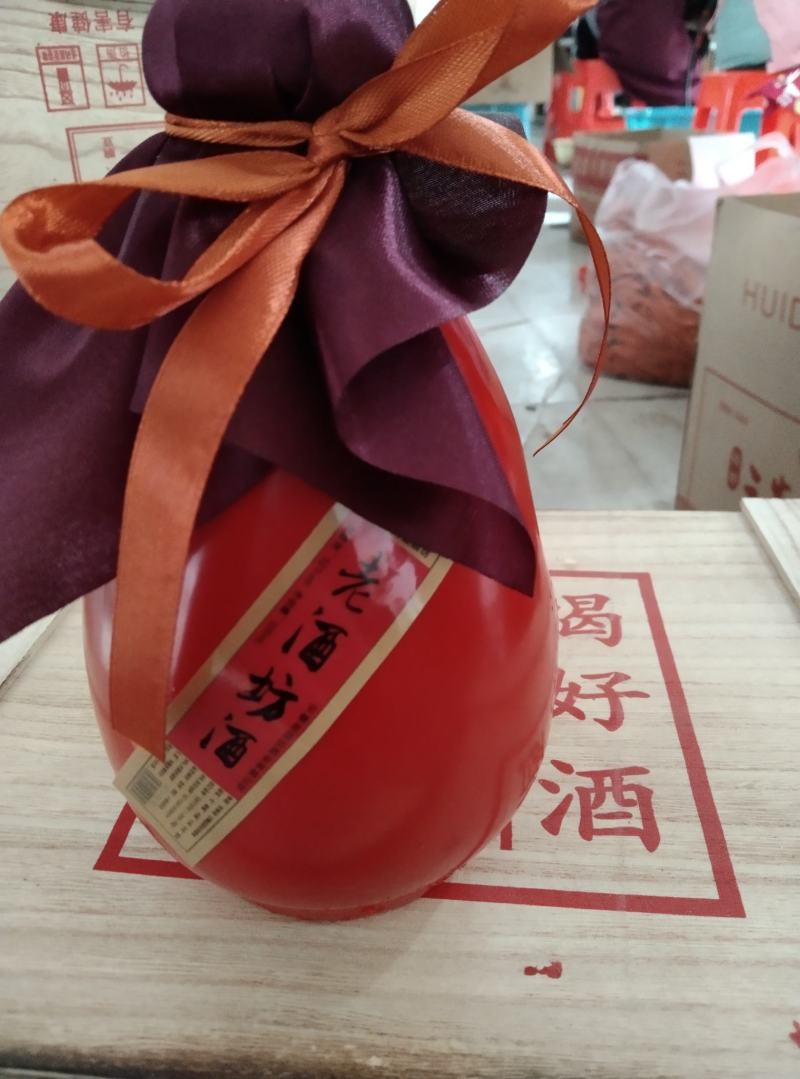 厂家直销浓香型高端木箱整箱白酒52度500ml一箱6瓶