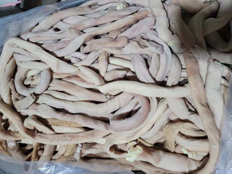 牛小肠可豁开可做油多油少，寻找量大两倍长期合作。