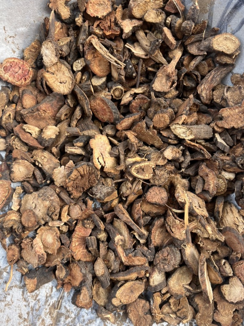 地榆生地榆选货过筛货。量大从优文斌药业批发