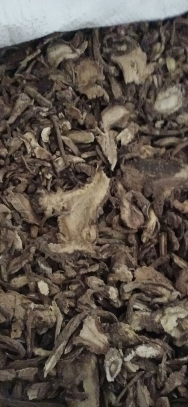 【独活】.常年经营各种中药材冷背药.中药材批发.质量保证