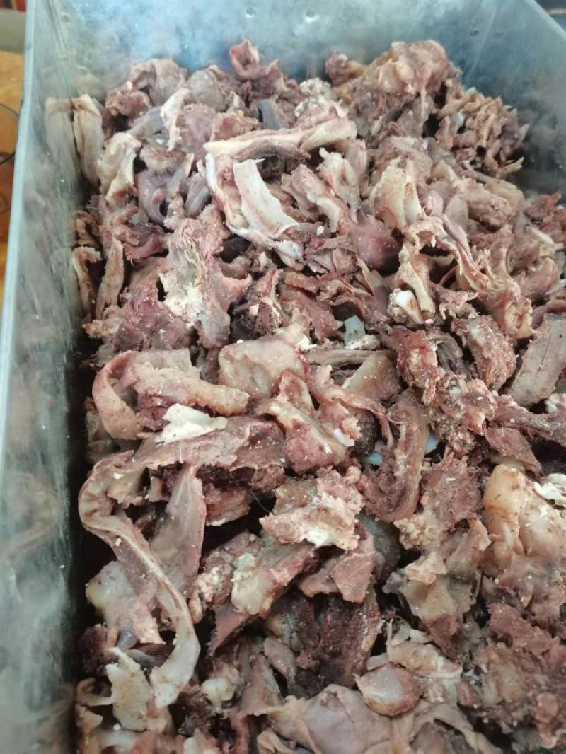 【清真熟食】纯熟牛剔骨肉，拆骨肉无骨质量保证，欢迎电联