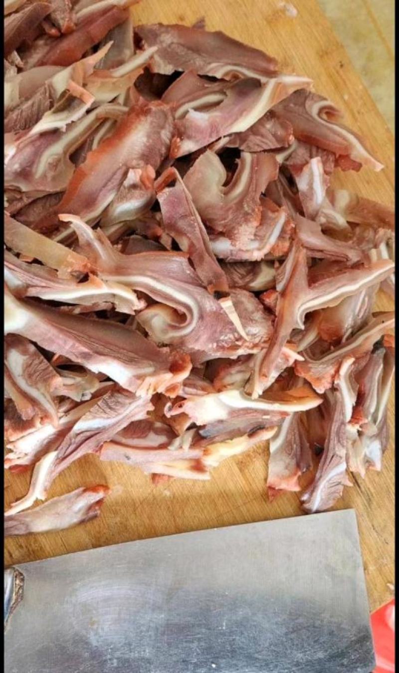 【量大从优】全熟牛耳丝原味酱香切丝都可做，对接市场饭店