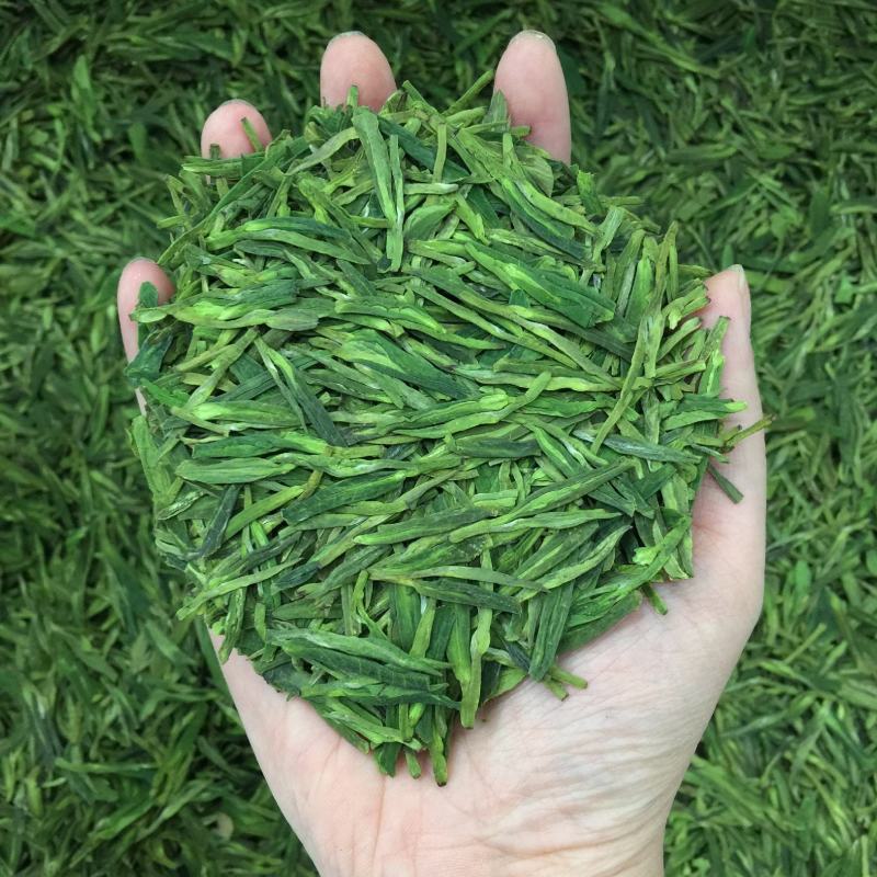 明前龙井高性价比绿茶豆香味足250g包邮