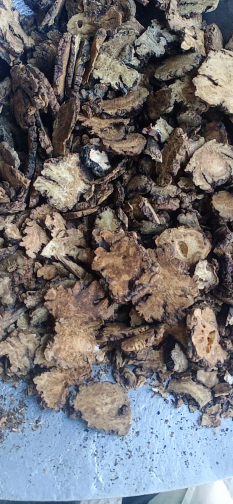 【川芎】产地货源大货供应量大优惠规格齐全质量保证。