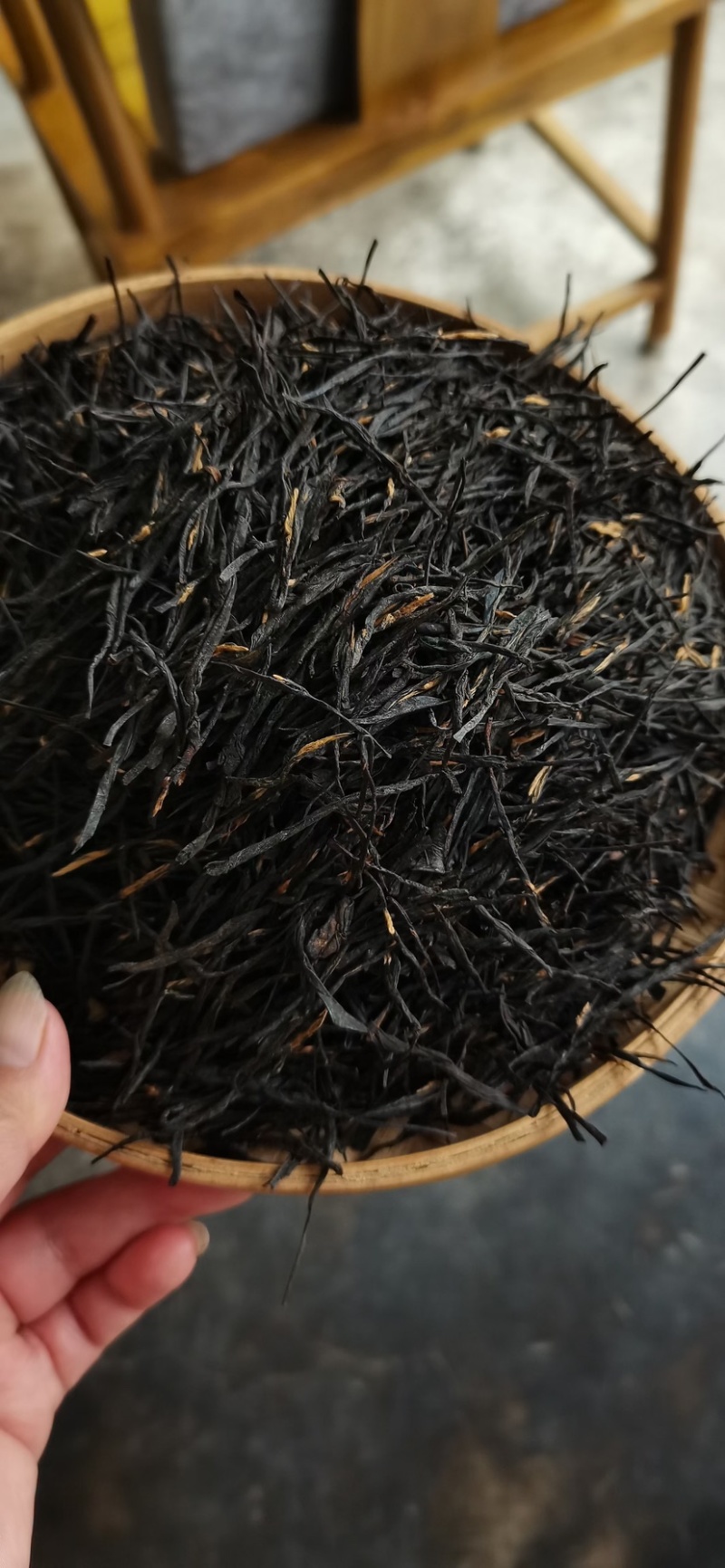 云南凤庆大金针产地直销各种规格名茶欢迎来电咨询