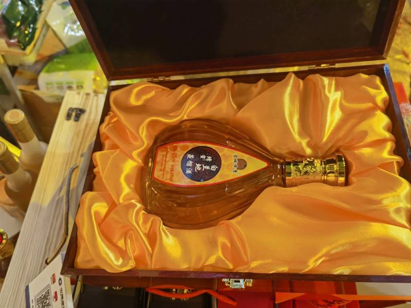 雪城蜂景牌系列蜂蜜酒，逊克县蜂酿蜂业特色产品