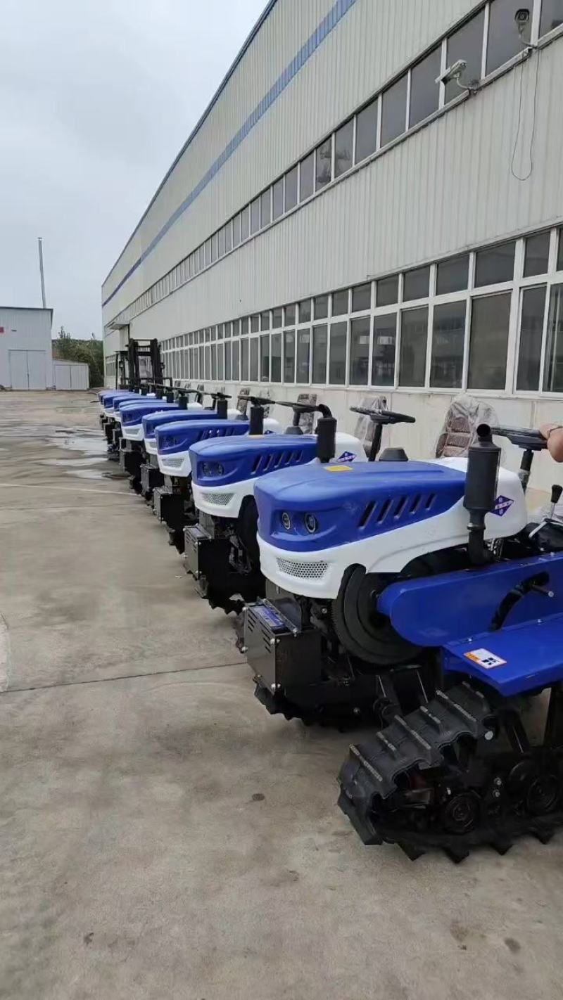 25马力水田旱地两用履带旋耕机除草回填起垄施肥一体机