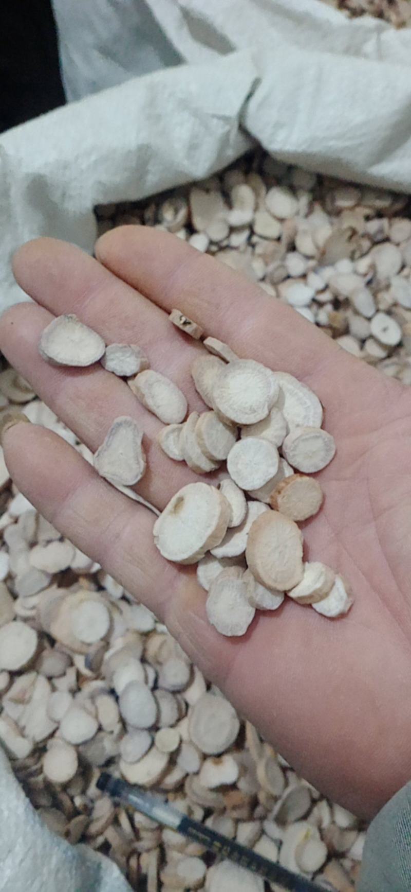 【白芍】新货无硫自产自销大货供应量大优惠规格齐全。