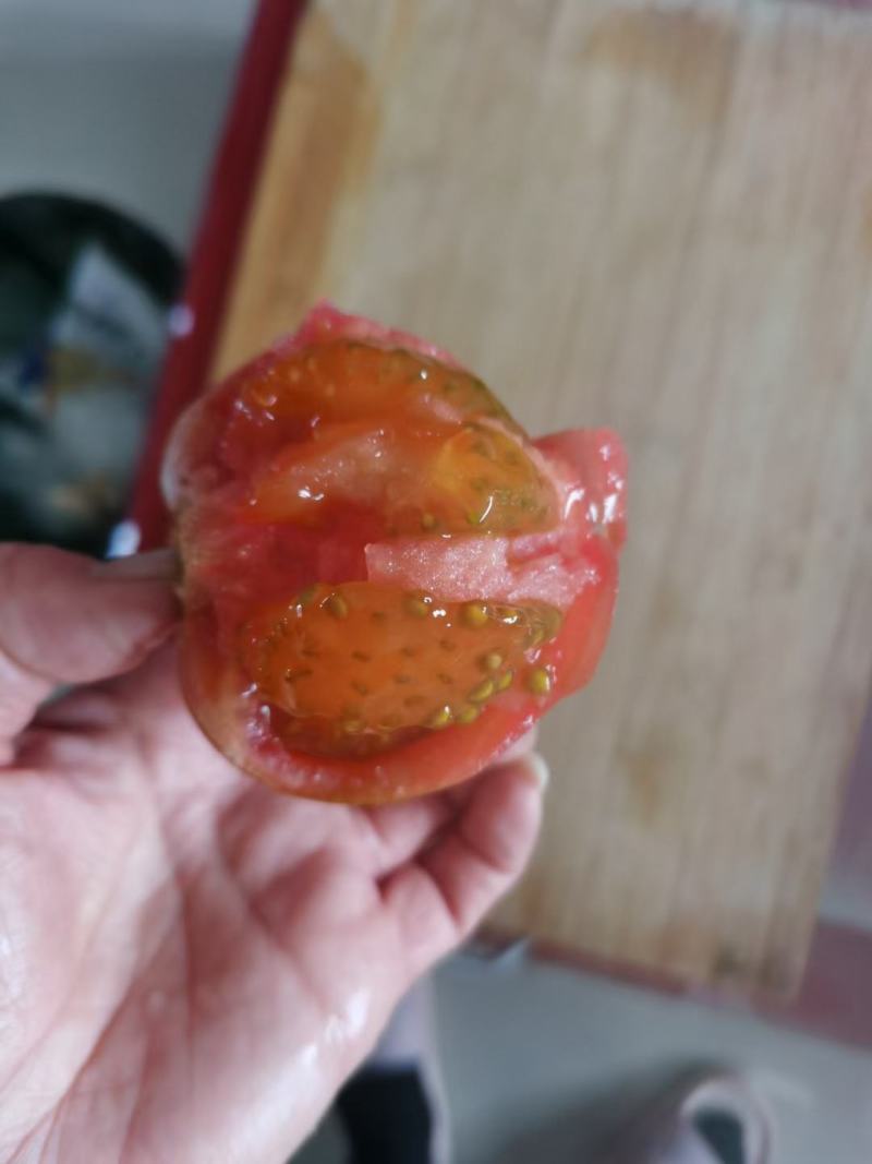 水果西红柿酸甜可口儿时味道铁皮草莓西红柿脆口