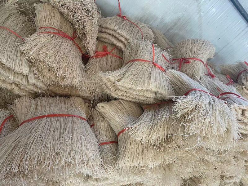 山东菏泽葛根粉条厂家直发一手货源批发品质保证价格美丽！！