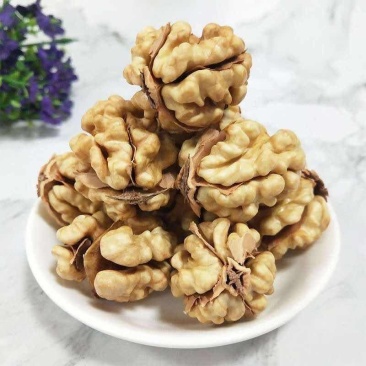 山西老树核桃厚皮核桃新货无漂白
