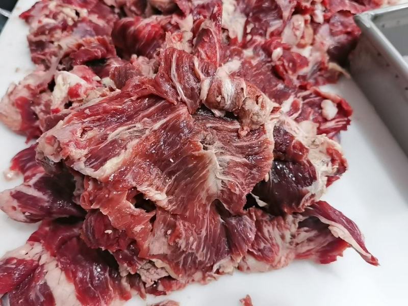 纯干牛碎肉，现货实拍支持样品支持看货，做馅煮面丸子炒菜等