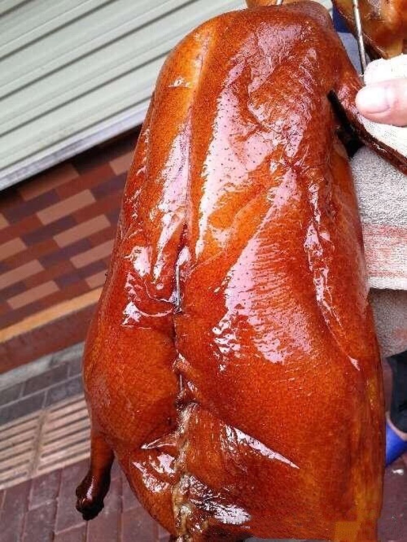 琵琶脆皮烧鹅（半成品），20一斤已腌制上脆皮水