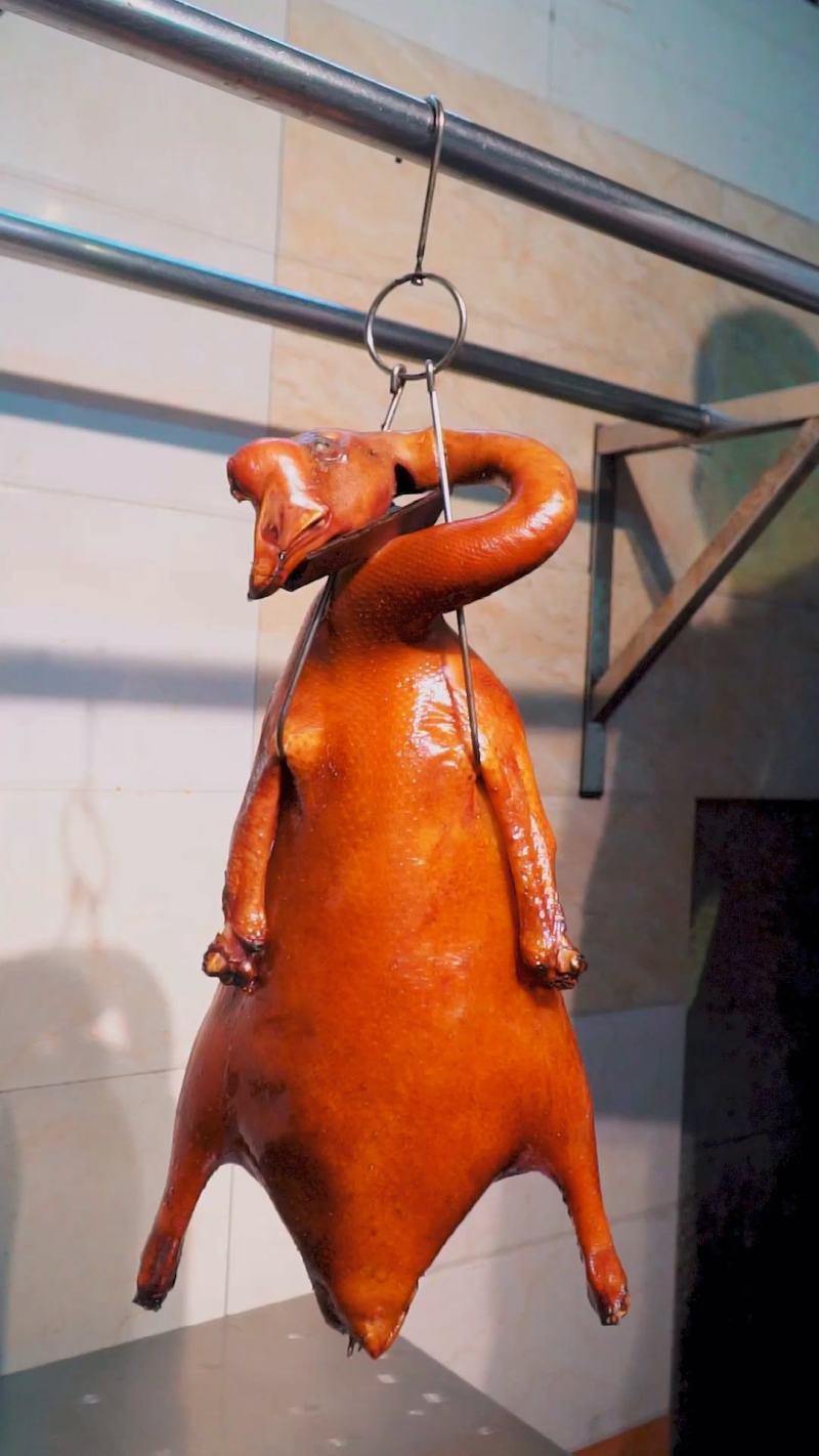 琵琶脆皮烧鹅（半成品），20一斤已腌制上脆皮水