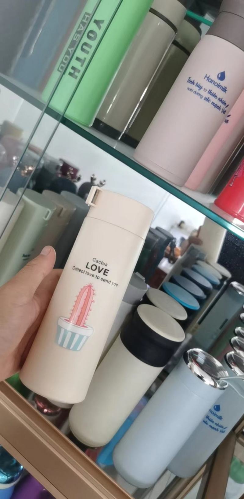玻璃商务水杯送礼印制logo定制。