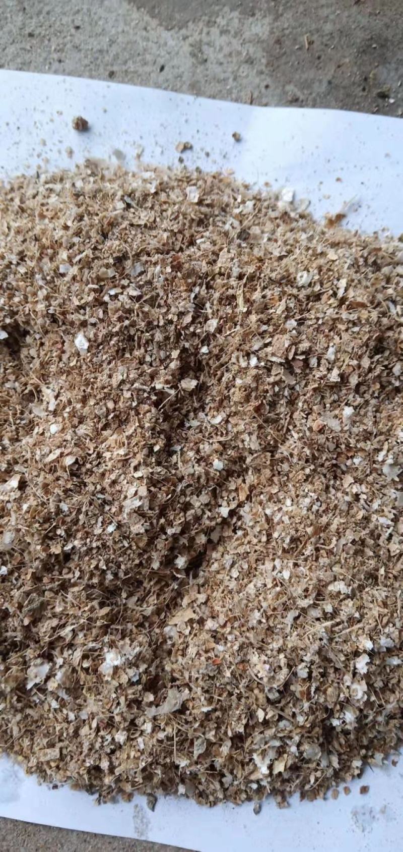 大量供应花生壳粉，无土无膜猪饲料，质量很好量大优