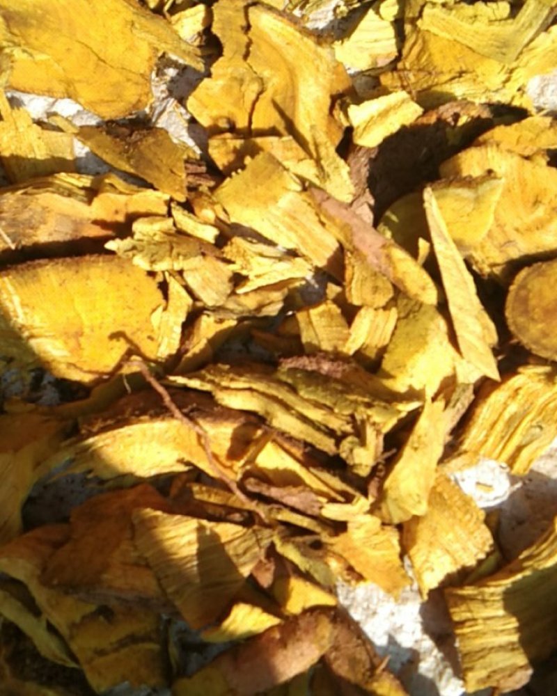 我在云南有大量三颗针成品，有希要的联系我