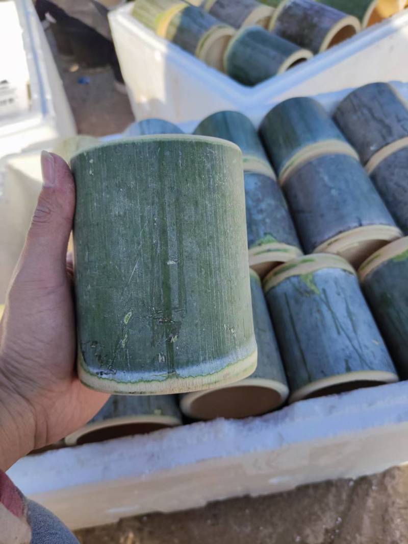 新鲜竹筒天然竹筒饭家用杯子蒸饭筒原生态罐楠竹商用水杯现做