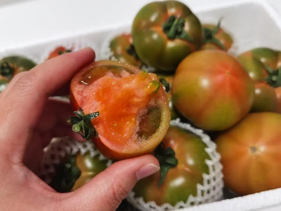 桥本甲状腺炎与西红柿的对比图