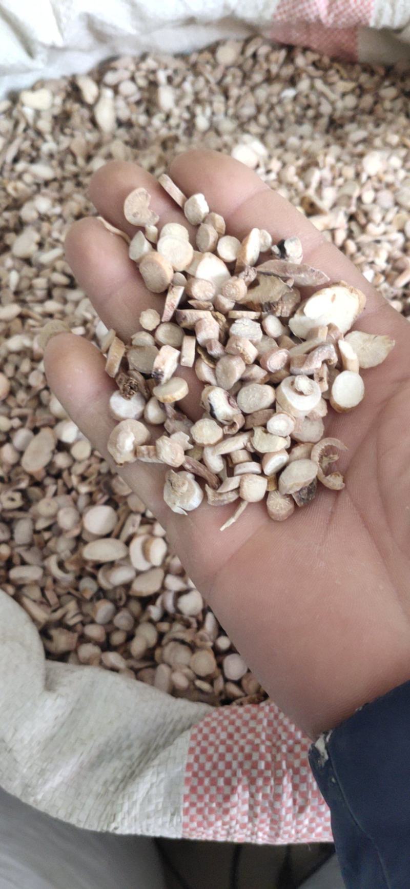 【白芍】4一14号本店专业白芍加工规格齐全白芍量大优惠