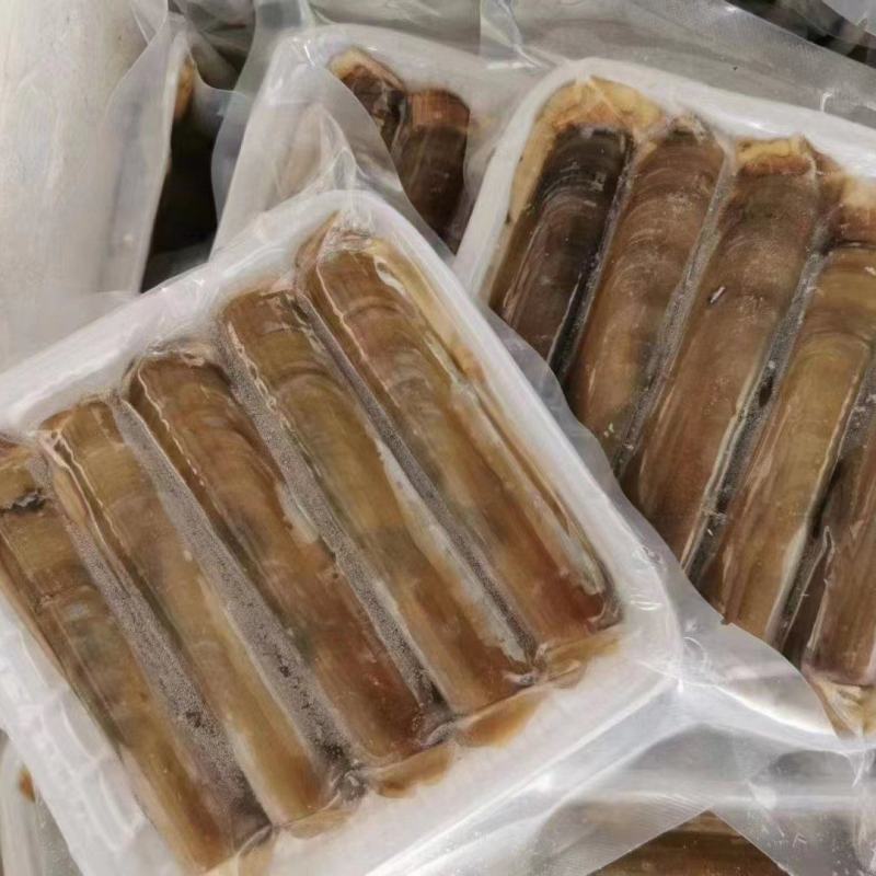 蛏子，带壳蛏子，一斤一袋，个个肥，做工精细，欢迎咨询，