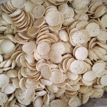手工百合片膨化食品休闲零食牛排味香辣味原味