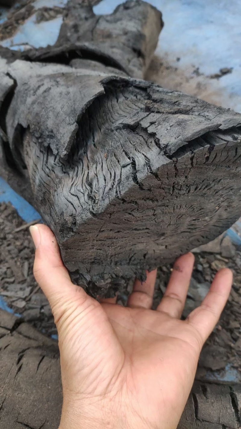 【牛商推荐】灵山荔枝炭果木炭大量有货产地直发价格可谈