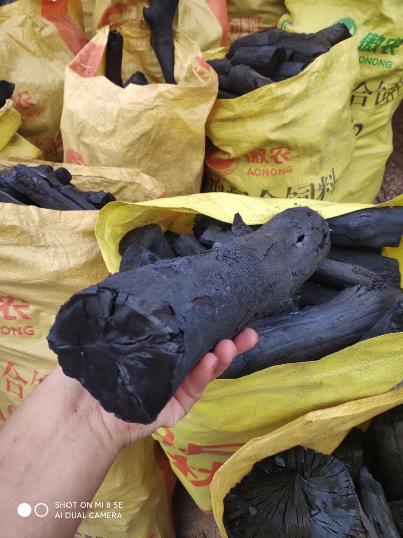 【牛商推荐】灵山荔枝炭果木炭大量有货产地直发价格可谈