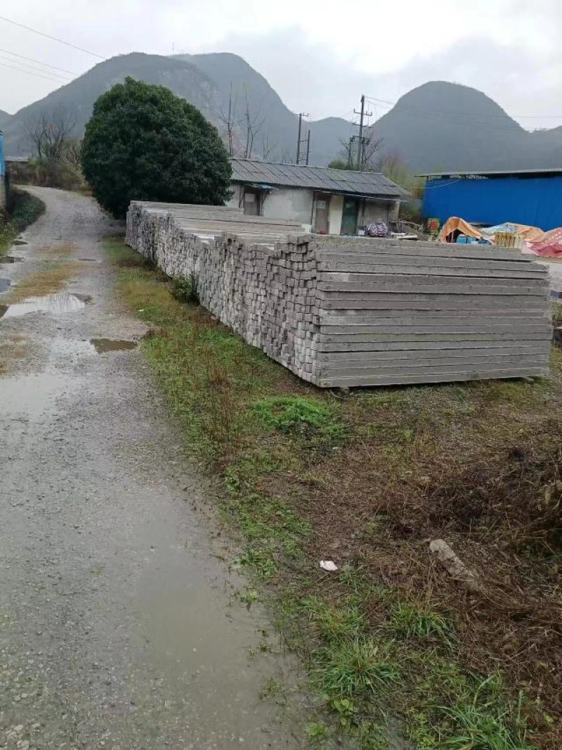 水泥柱