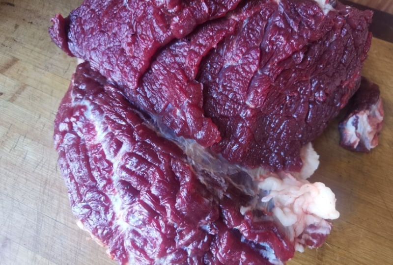 屠宰场直销清真牦牛肉腱子肉里脊肉大量批发牛肉牛腩牛排