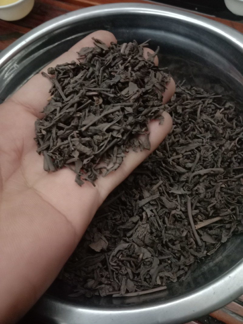 高山炒茶叶