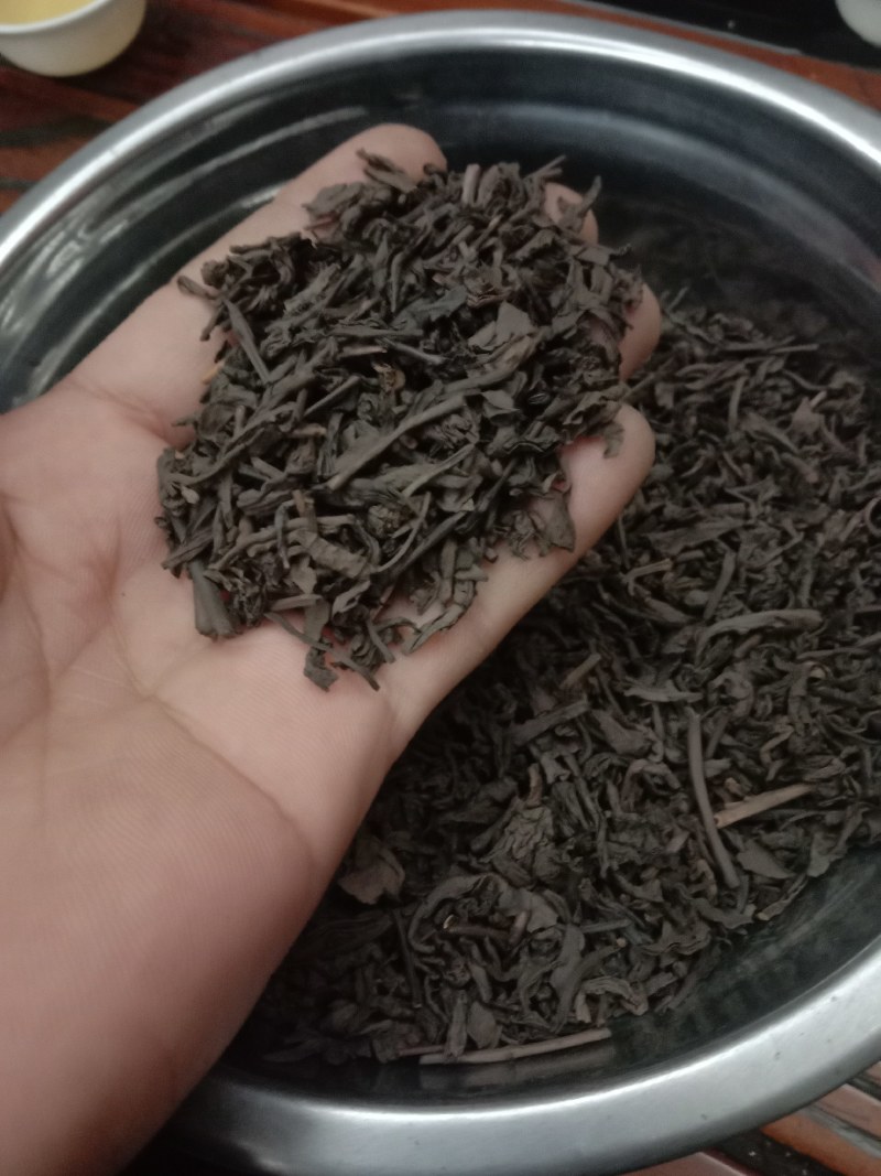 高山炒茶叶