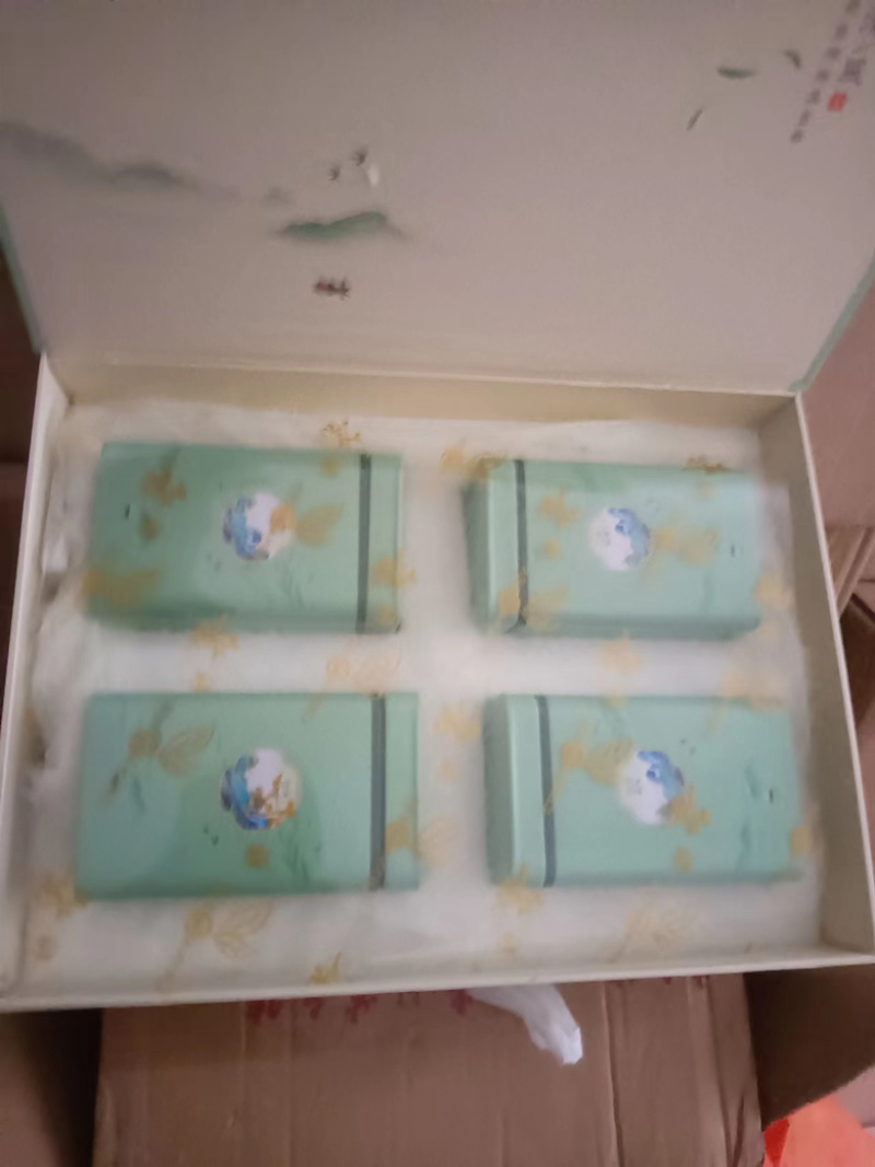 碧螺春茶叶味浓礼盒装来自大自然的绿茶镇安特产象元