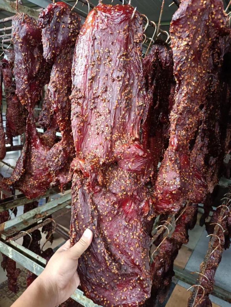 大块肉，牛肉味，火爆热销中，厂家供应，品质保证！货源足