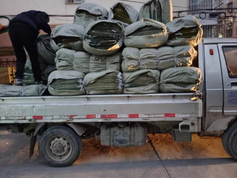 各种规格编织袋厂家供应，品质有保障，诚信经营，量大从优