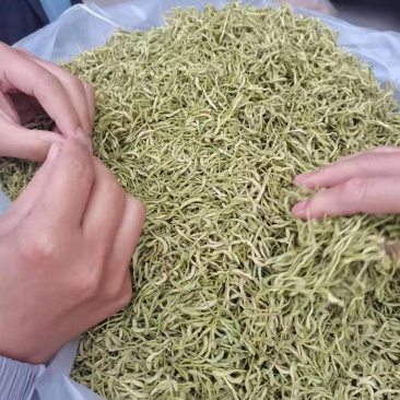 金银花，一级货，自然晒干，无硫，无污染。支持测含量