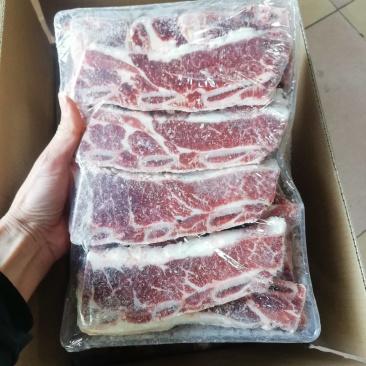 牛仔骨