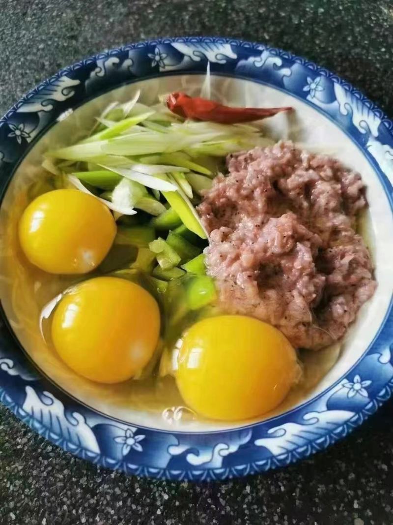山东特产，纯手工虾酱，都是采用渤海湾鲜虾皮自然发酵而成，