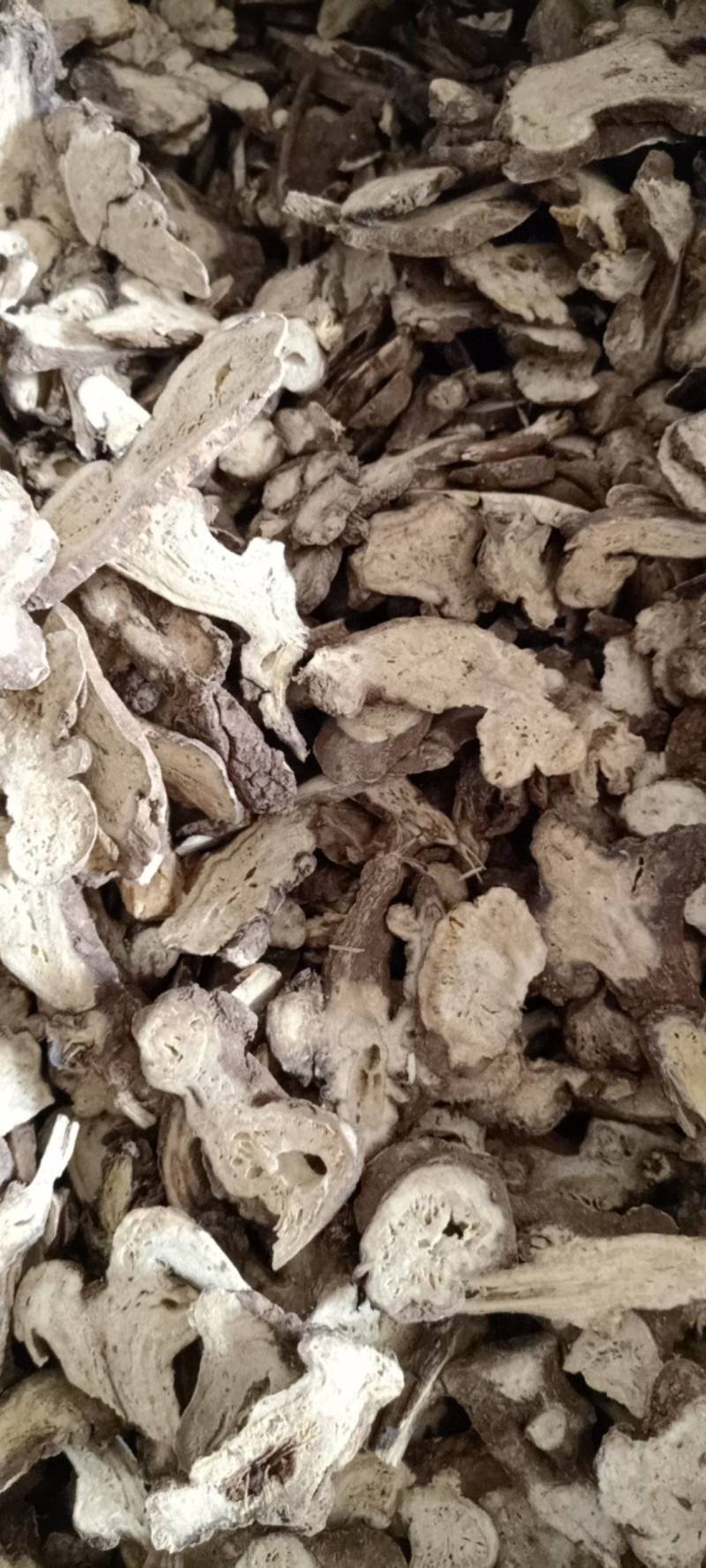 白术生白术规格齐全现货供应鲁赣中药材批发