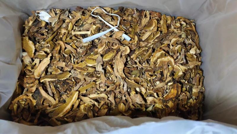 美味牛肝菌味道鲜美云南野生菌产地直销【不了解勿拍！】