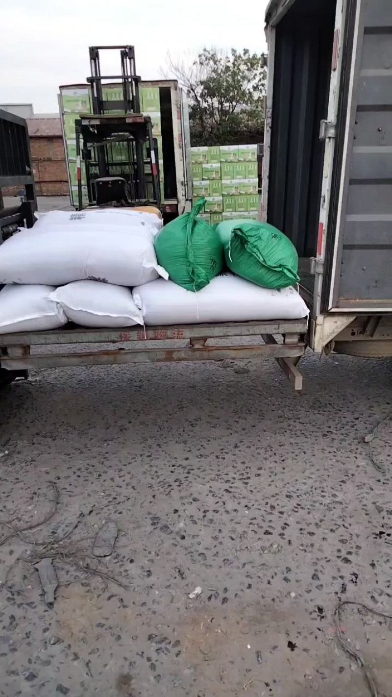 莫桑白，做油做酱都可以，性价比高，值得推荐，厂家直销