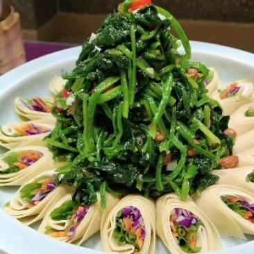 黄花苗，又叫蒲公英，纯野生，手工摘洗，一袋够一份菜