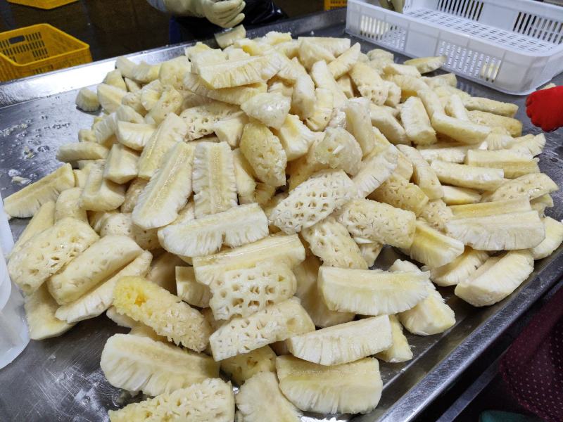 广东湛江速冻菠萝瓣1/4可视频看货欢迎联系