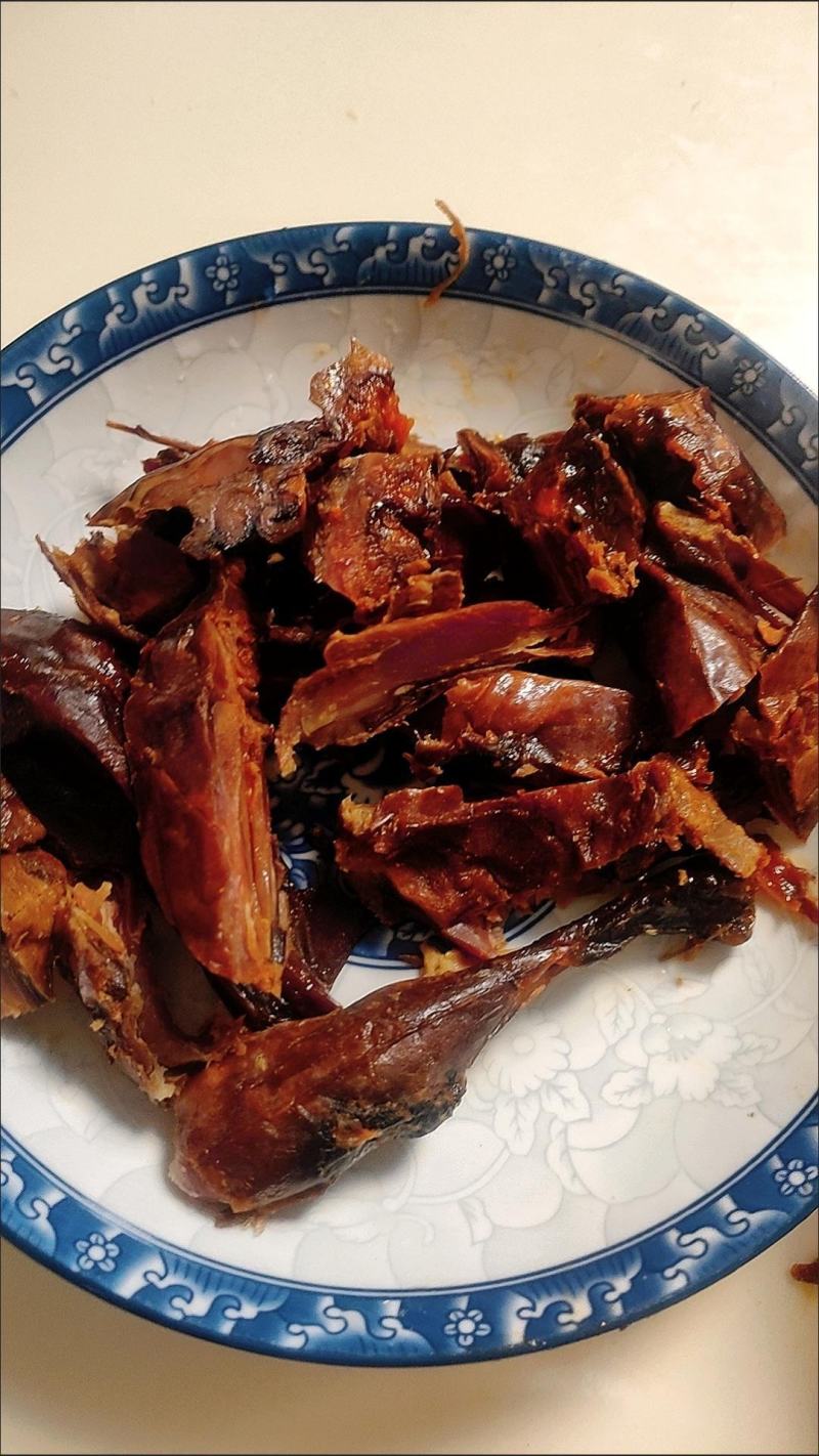 【现做现发】风干手撕酱板鸭酱鸭网红零食整只全鸭肉板鸭小吃