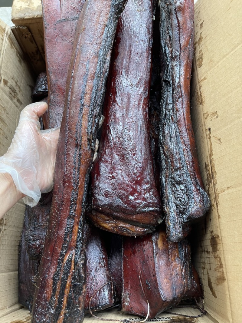 烟熏定制腊三线黑色（腊肉香肠源头工厂一手货源量大从优）